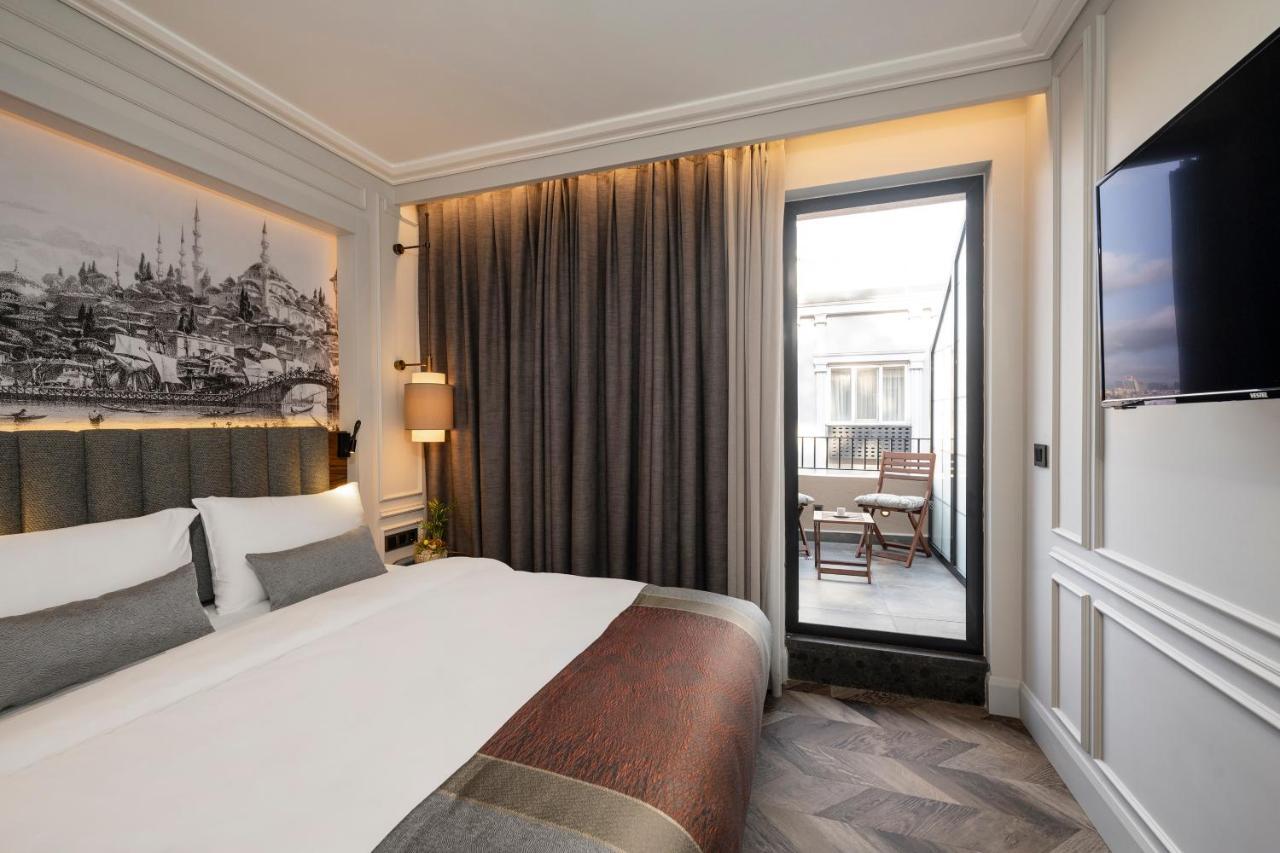 Hotel Livro
